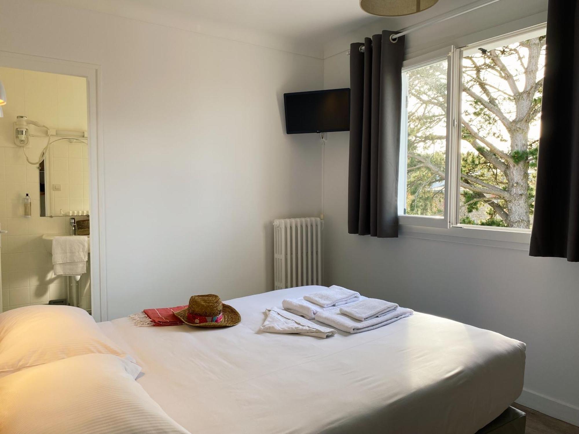 Maison Esperanza Hotel Et Appartement 누아르무티에 앙 릴 외부 사진